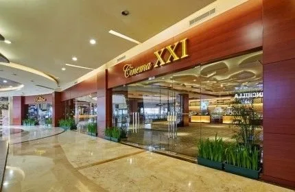GRAND METROPOLITAN XXI