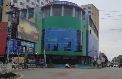 GRAND TARAKAN MALL XXI