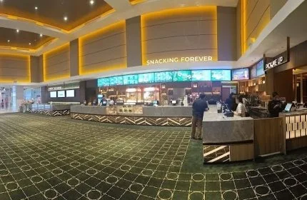 LIVING WORLD DENPASAR XXI