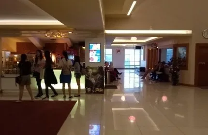 MOVIMAX Sarinah