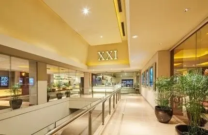 SUPERMAL KARAWACI XXI