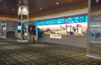 UPTOWN MALL BSB CITY XXI